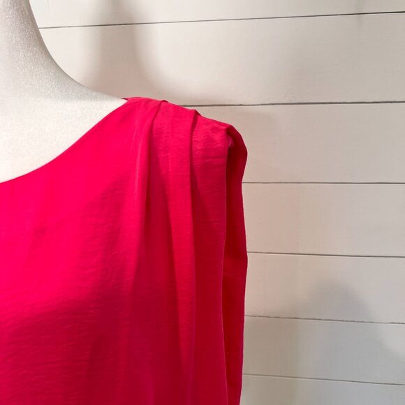 Hot Pink DO+BE Sleeveless Blouse w/ Pleated Shoulder Size L - Picture 2 of 7